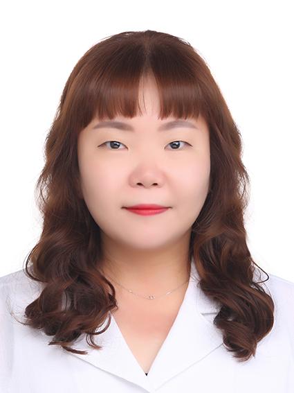 Portrait of Dr. YoungJu Shin